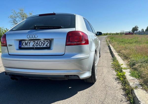 Audi A3 cena 20500 przebieg: 250000, rok produkcji 2004 z Łask małe 106
